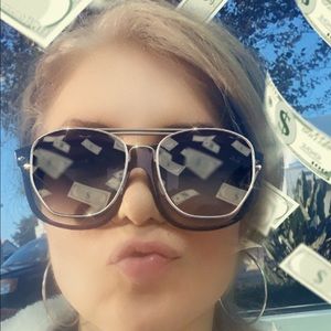 Meet your Posher, Bri gonzalez